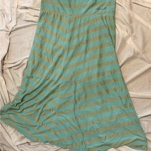 Seven7 Striped Green and Gold Women's Skirt Size 18/20 36 inches long lined